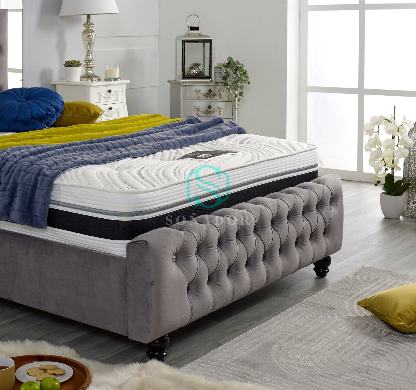 Mia Bedframe