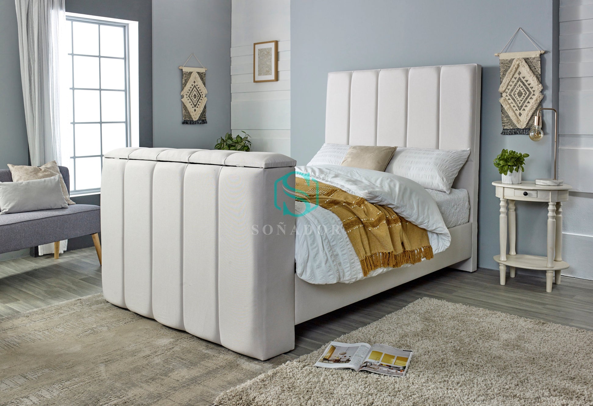 Polly Tv Bed by Sonador